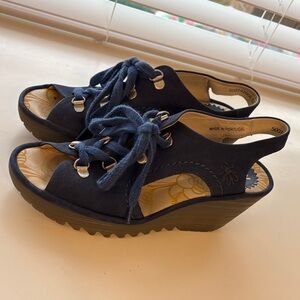 Fly London YLVA Wedges! Women’s 6.5
